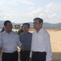 Hàm Nghi Vũng Áng