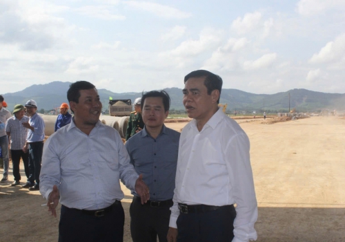 Hàm Nghi Vũng Áng